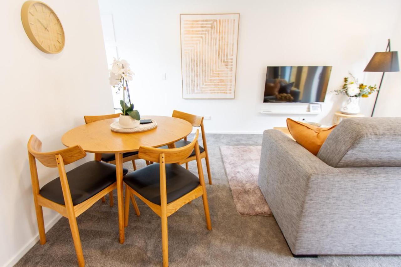 Christchurch Entertainment Hub 2 Bed 2 Bath W Carpark Kültér fotó