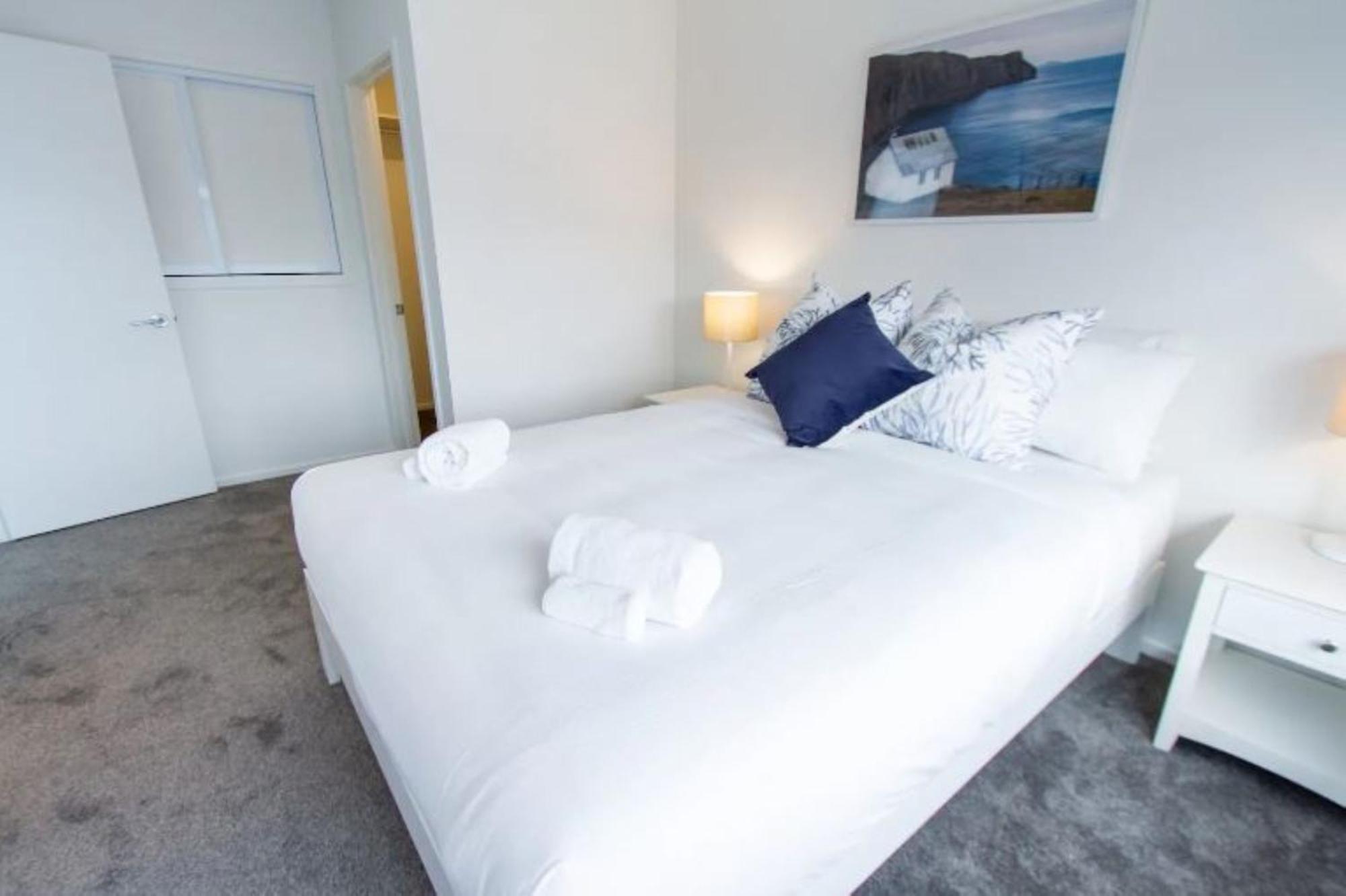 Christchurch Entertainment Hub 2 Bed 2 Bath W Carpark Kültér fotó